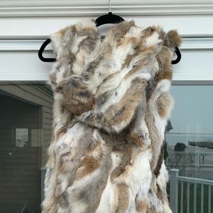 Real rabbit fur vest with hood and ivory lining - winter snow ski